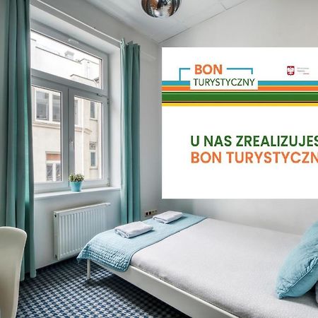 Mish Mash Nowogrodzka Vandrerhjem Warszawa Eksteriør bilde
